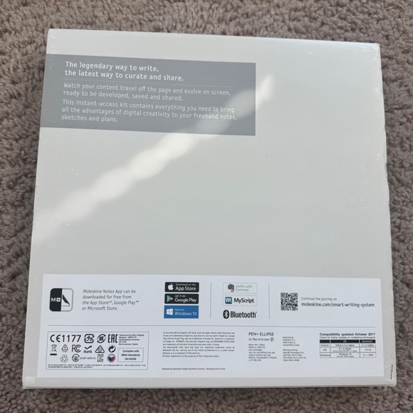 Custom Moleskine Pen + Ellipse Notebook - Picture 2 of 4